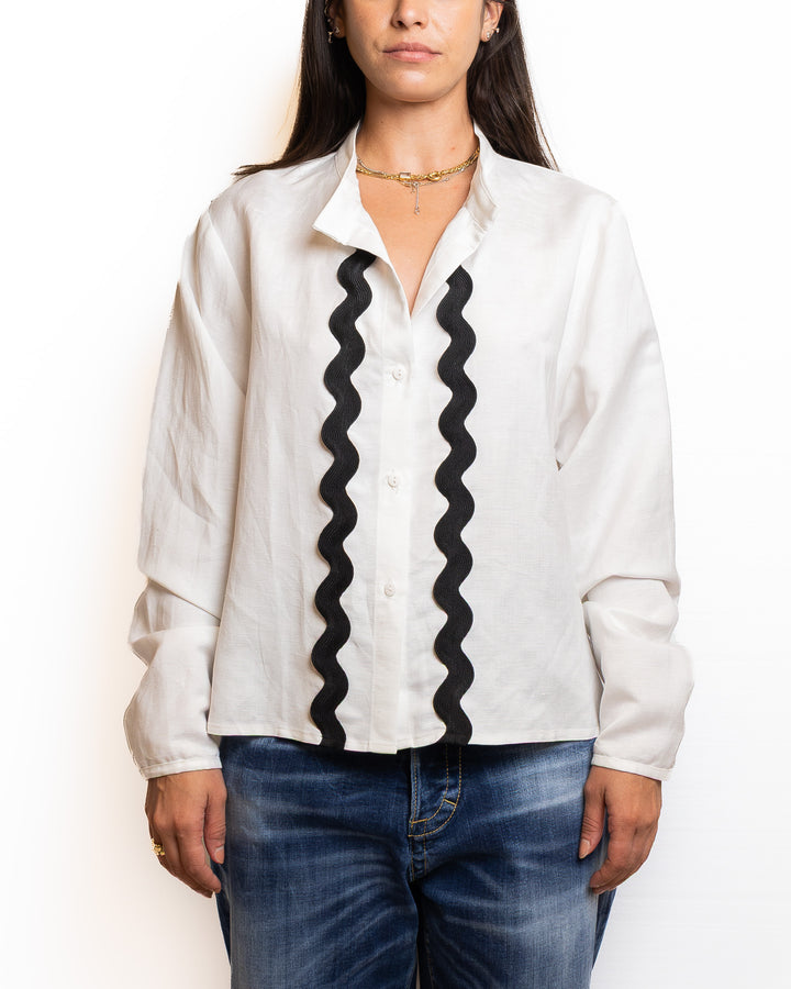 Linen-Blend Shirt in White - view 5