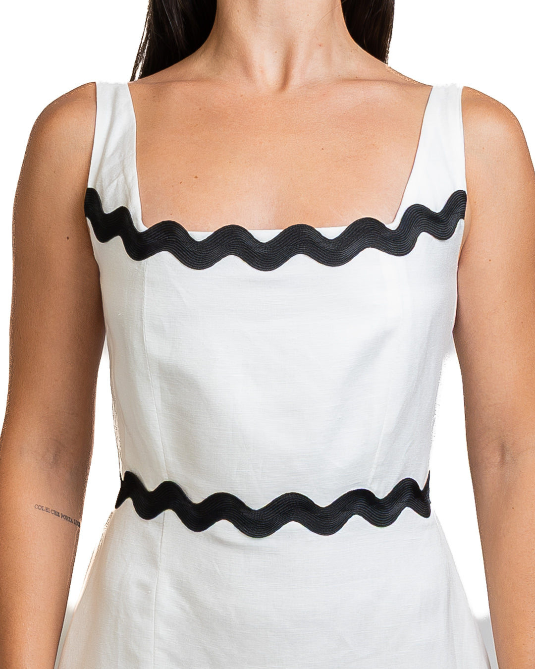 Linen-Blend Dress in Bianco & Nero by Seven Sins - MODA39