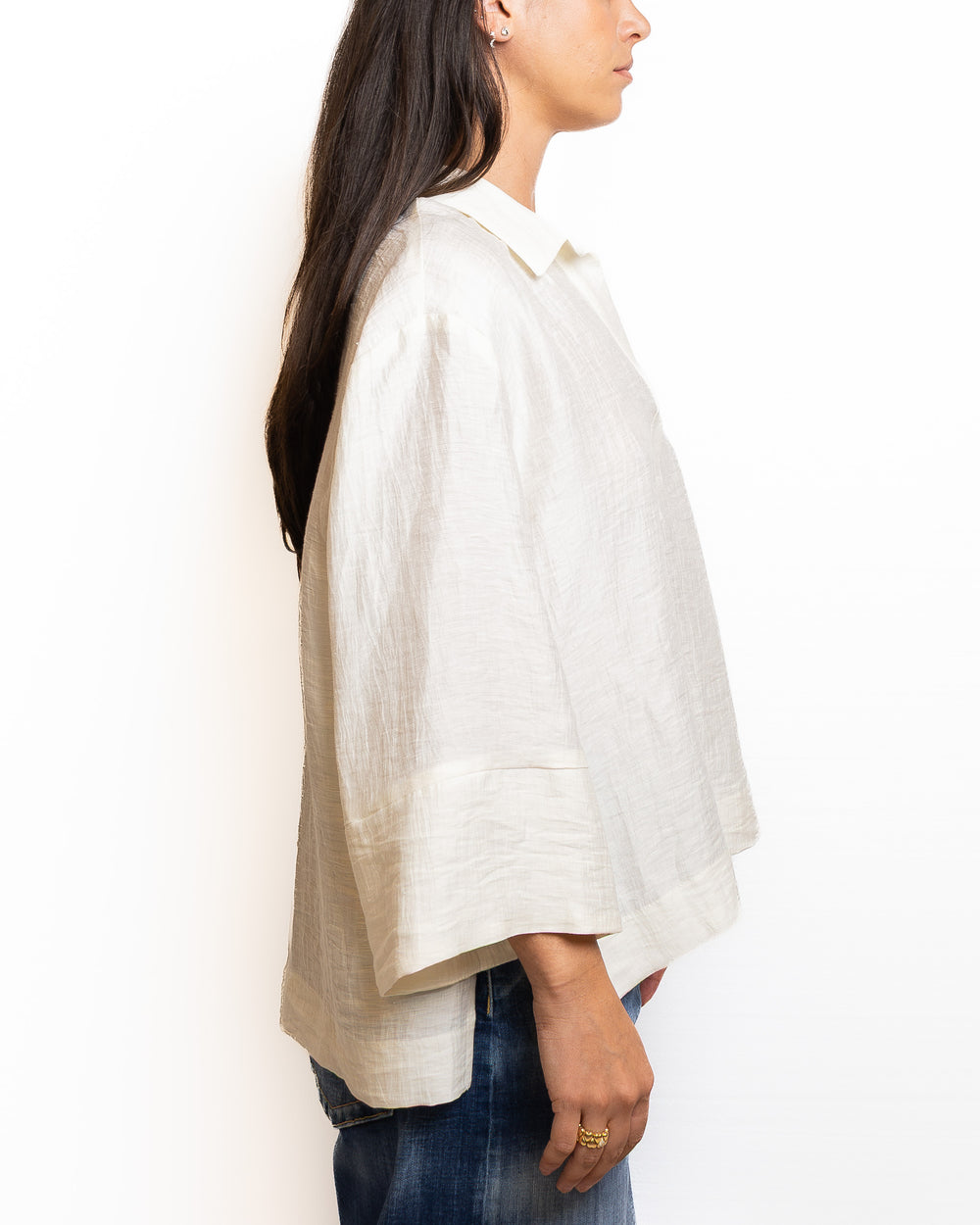Linen-Blend Shirt in Cream by Souvenir Clubbing - view 2