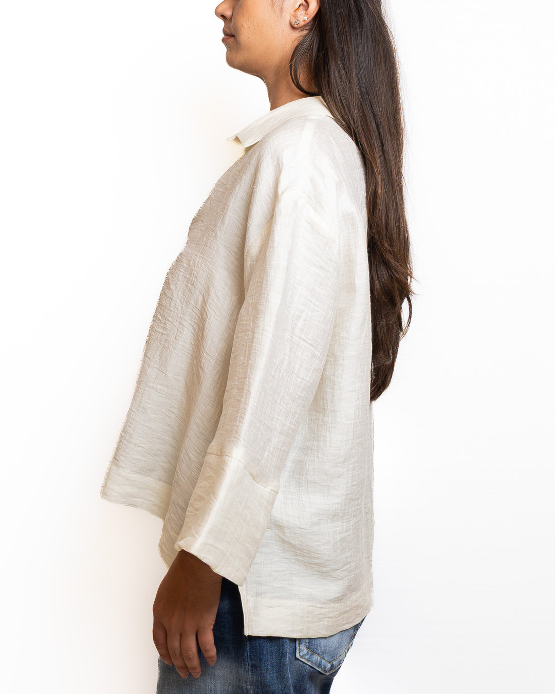 Linen-Blend Shirt in Cream by Souvenir Clubbing - view 4